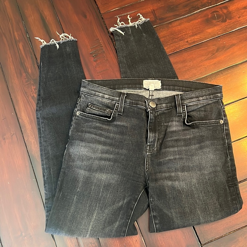 Current Elliott The Ankle Skinny jeans with raw hem